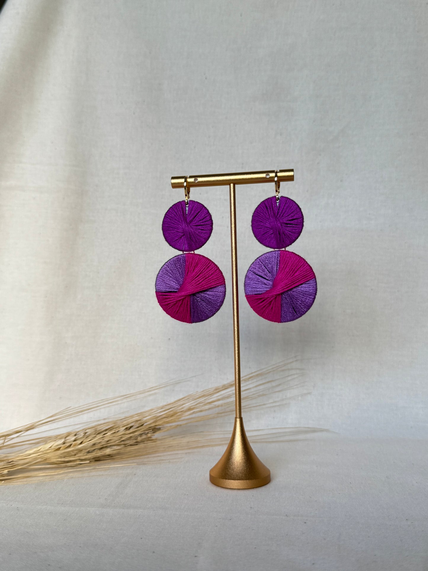 DEEP MAGENTA VIBES
